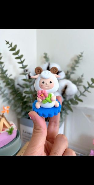 生肖属相自粘画（生肖属相自粘画多久换一次最好看？）