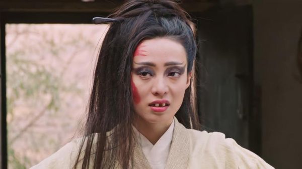 钟无艳的生肖属相（钟无艳属什么生肖？揭秘她的真实属相 🐭🔍）