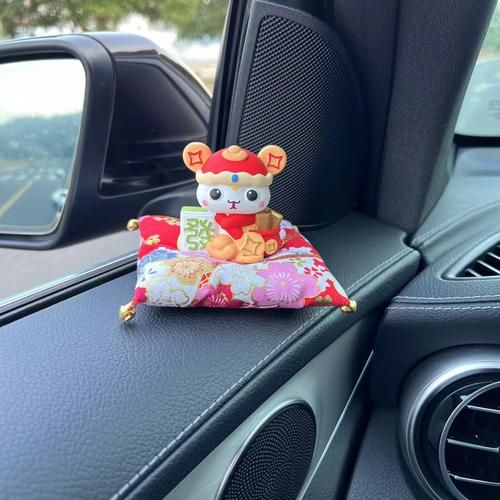 车载生肖属相摆件（车载生肖属相摆件什么材质适合新手）