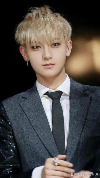 黄子韬生肖属相（黄子韬生肖属相是什么？）