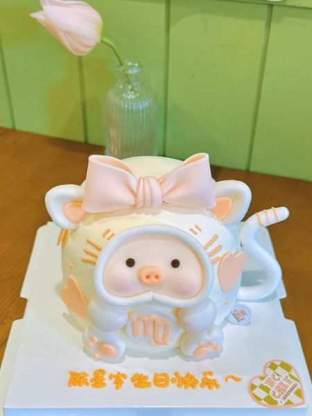 古风生肖公主属相猪蛋糕（古风生肖公主属猪的蛋糕怎么做？）