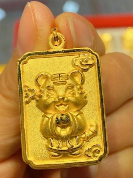 生肖属相虎金子（属虎戴金子最旺的属相饰品指南）