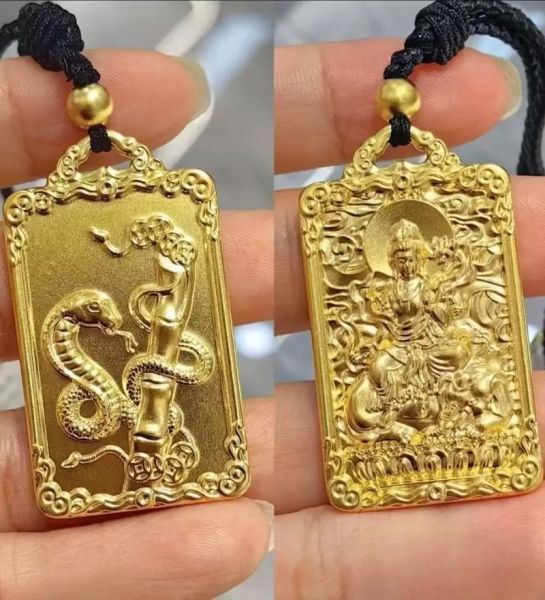 生肖属相蛇吊坠（蛇吊坠佩戴禁忌有哪些🐍💎）