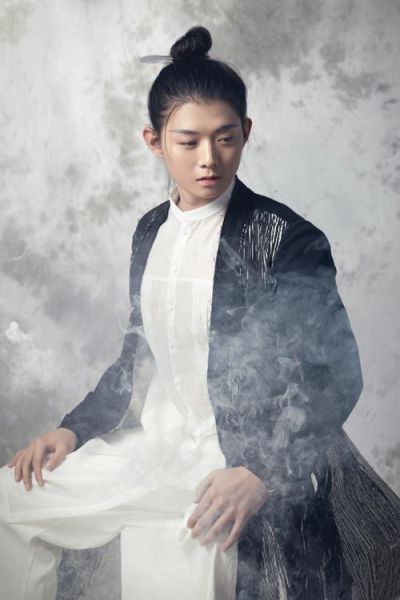 霍尊生肖属相（霍尊生肖属什么？）