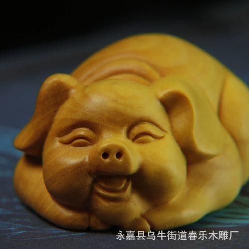 生肖属相挂件摆件（生肖属相挂件摆件怎么选？）