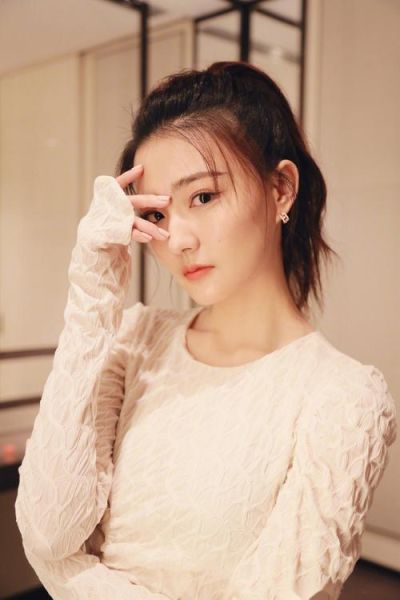 徐璐属于什么生肖属相（徐璐属什么生肖？小白入门指南）