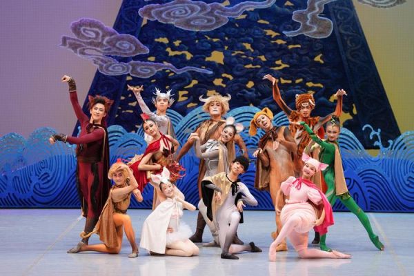 舞蹈家属什么生肖属相（舞蹈家属究竟属什么生肖？）