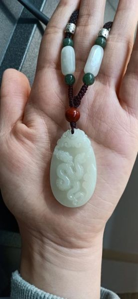 生肖玉饰12属相（生肖玉饰12属相怎么选？小白避坑指南）