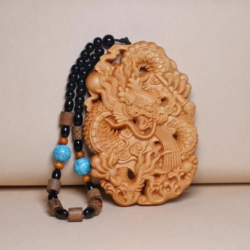 生肖属相木雕佩戴(生肖属相木雕佩戴禁忌与正确戴法)