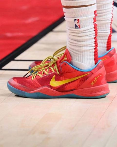 科比的生肖属相（科比属什么生肖答案在这）