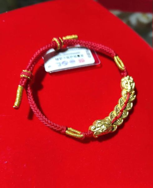 生肖属相黄金手链（属龙黄金手链女款最新价格）