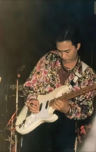 黄家驹是什么生肖属相（黄家驹生肖是属什么的）