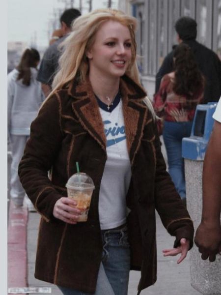 布兰妮是什么生肖属相（布兰妮生肖是属什么？新手秒懂）