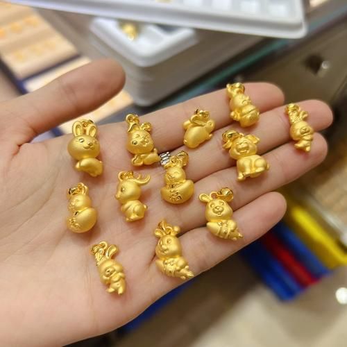 生肖属相吊坠宝宝（宝宝生肖属相吊坠选购避坑手册）