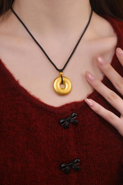 生肖龙属相金首饰（生肖龙属相金首饰怎么选更招财）