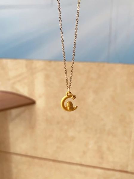 生肖属相金箔吊坠（生肖属相金箔吊坠适合什么人戴？）