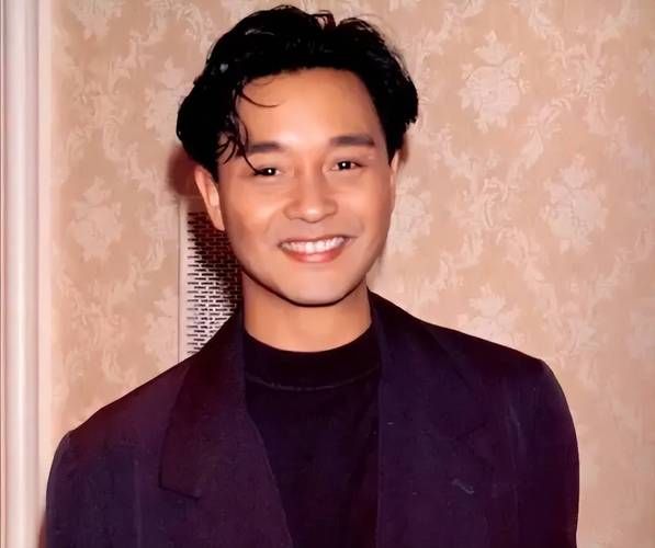 张国荣什么生肖属相相冲