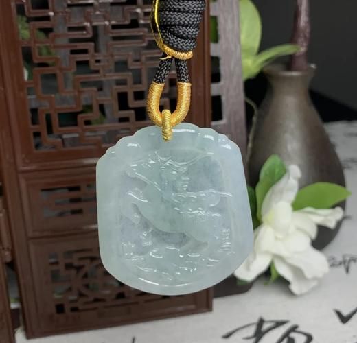 属相马生肖牌（属相马生肖牌有什么讲究）